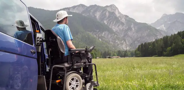 A Guide to Navigating the Outdoors With Limited Mobility